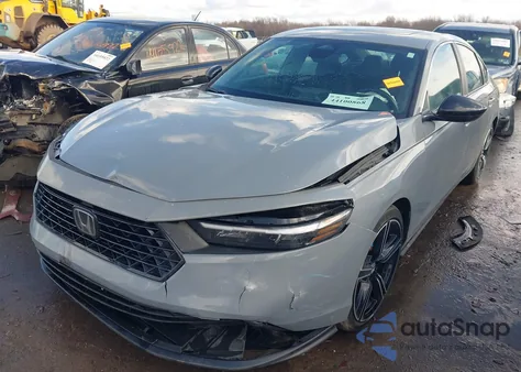 2024 Honda Accord Hybrid Sport z USA, uszkodzony, nr VIN 1HGCY2F57RA079406